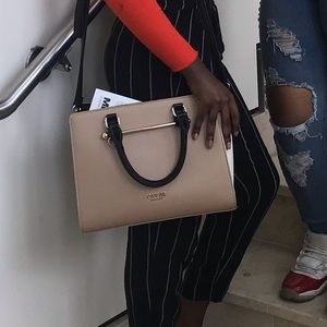 GUESS BAG/PURSE